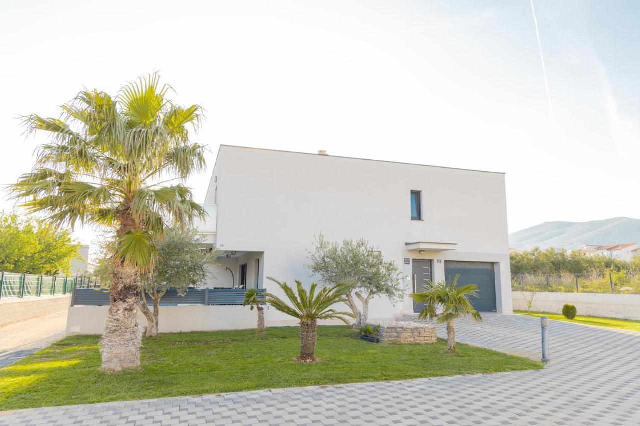 Villa Castelli, Apartment With Pool, Kaštela Zewnętrze zdjęcie